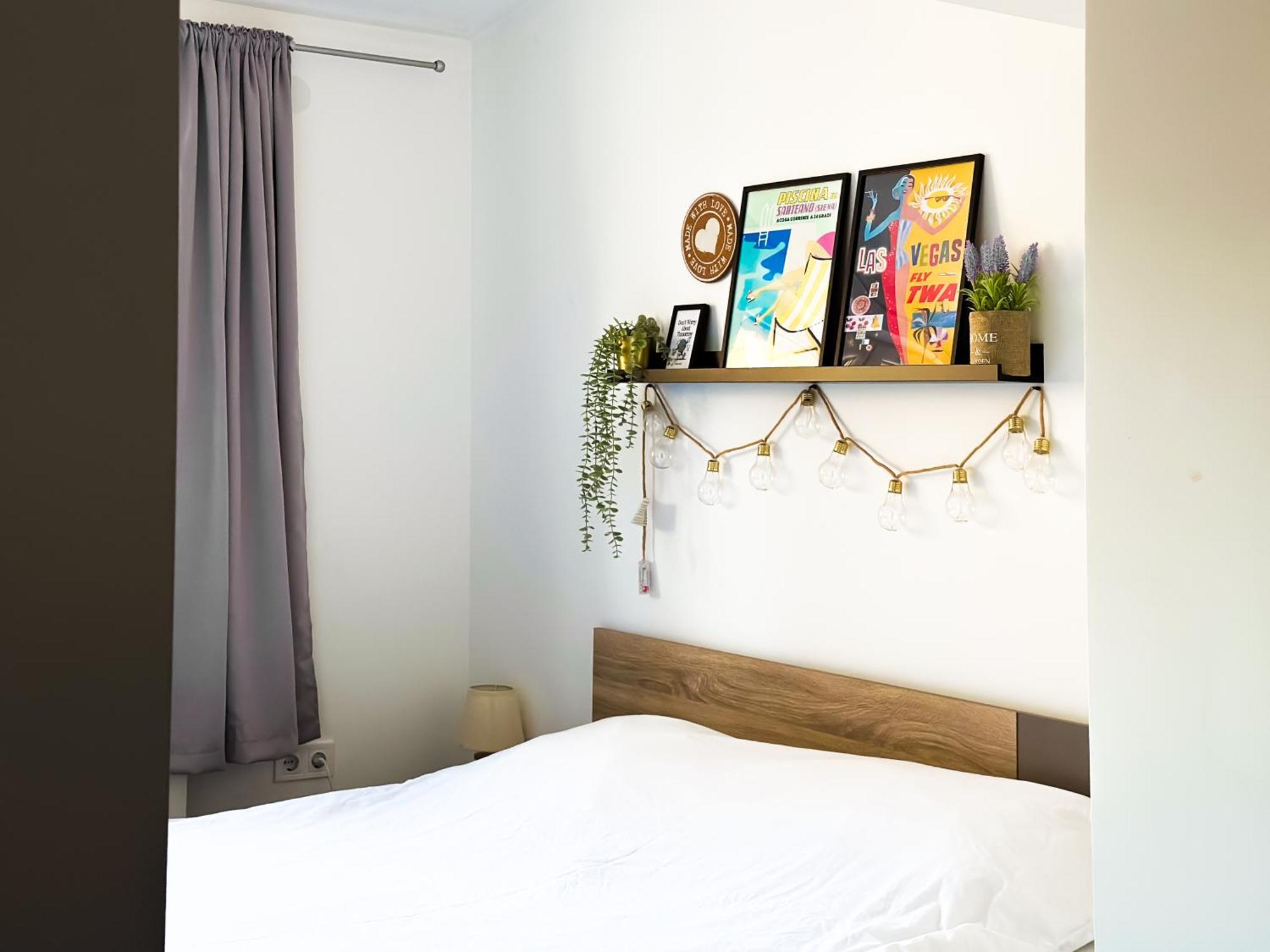 Apartment Budget Near Sofias Lions Bridge *